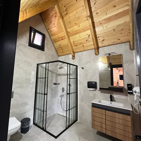 Bed & Breakfast Rizelove Camlihemsin
